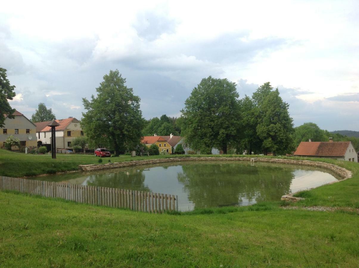 Apartman Na Vrsku Klenovice  Exterior foto